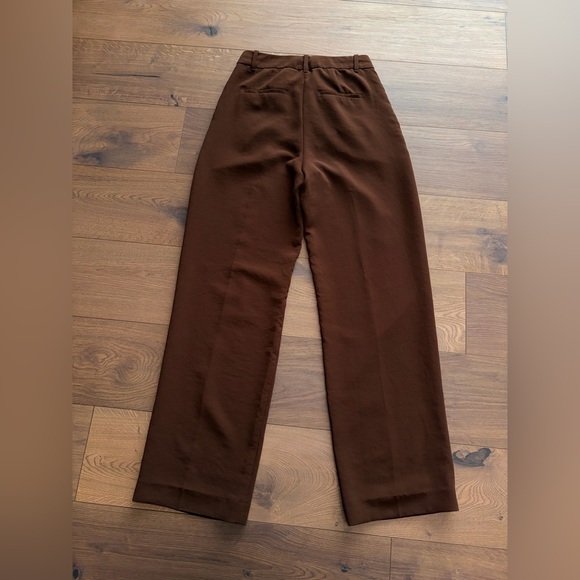 Aritzia Effortless Pant Tall - Picture 2 of 4